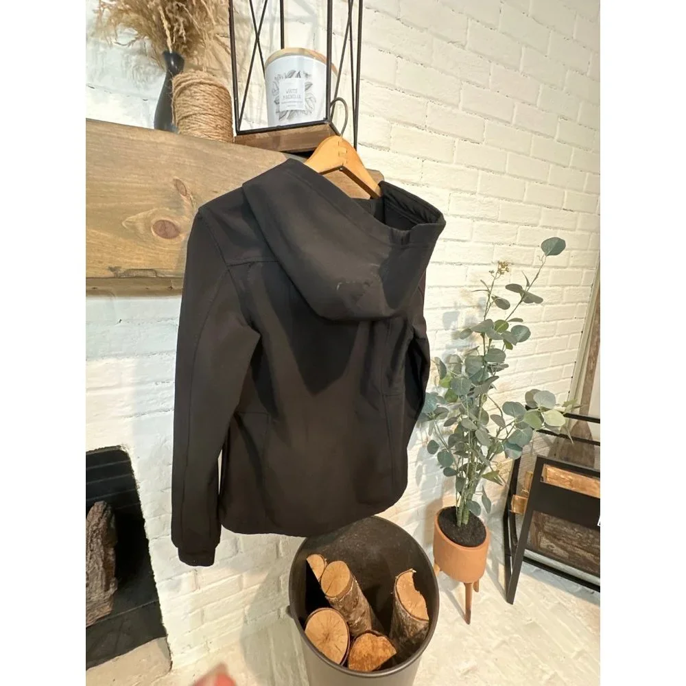 Jacket - Picture 6 of 6